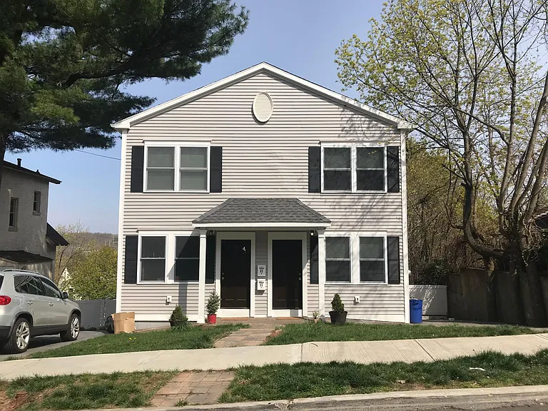93 Hillside Ave — Photo 1