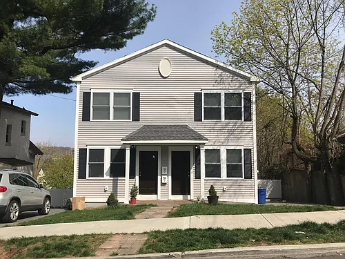 93 Hillside Ave Photo 1
