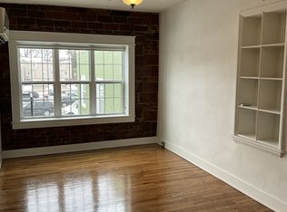 224 5th St #202, West Des Moines, IA 50265