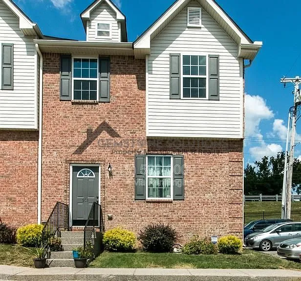 921 Spence Enclave Ct — Photo 1
