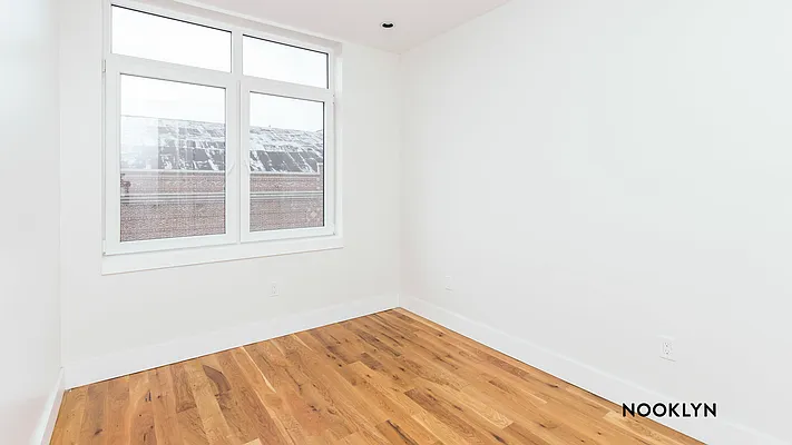 Rented by Nooklyn NYC LLC | media 29