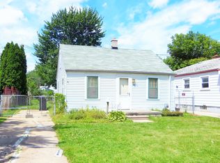 27869 Kaufman St, Roseville, MI
