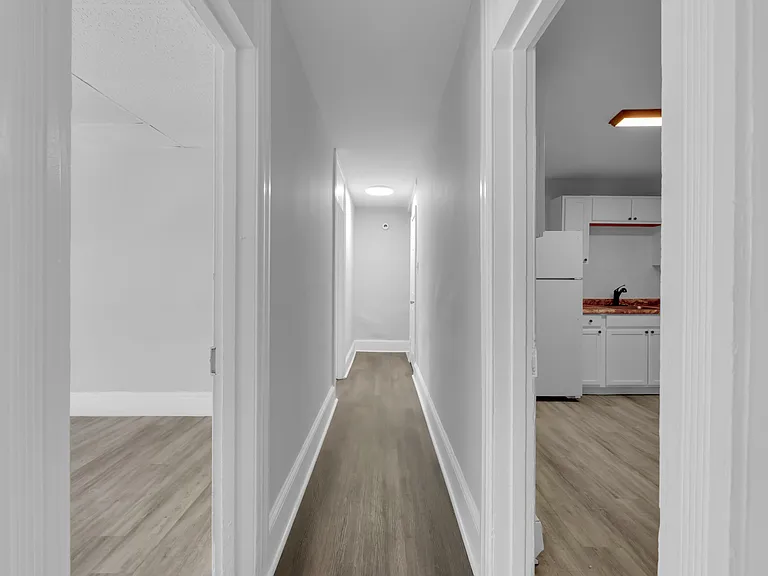 149 W Ridge St #2B — Photo 6