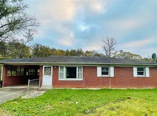 7622 Cannonsburg Rd, Catlettsburg, KY 41129