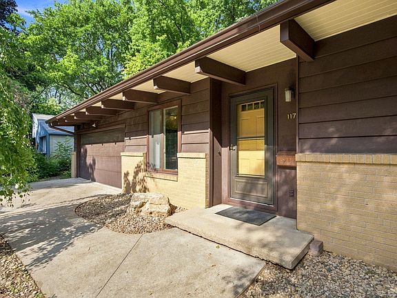 2nd image of 117 Alden Dr