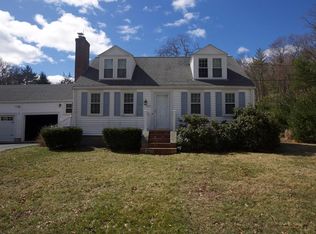 126 Mayfair Dr, Westwood, MA 02090