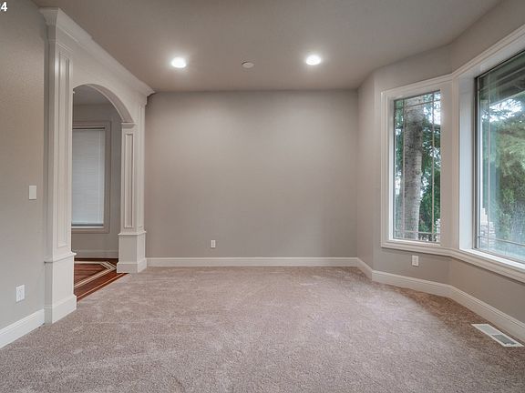 5th image of 1805 NE 72nd Cir