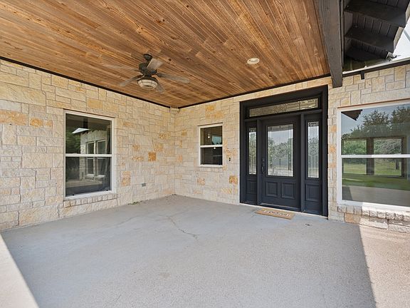 2nd image of 1127 Mallard Ln