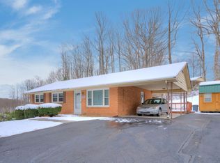 4335 Wayside Dr SE, Christiansburg, VA 24073
