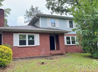 6304 Clearwater Dr, Indian Trail, NC 28079