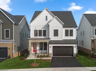 41943 Night Nurse Cir, Ashburn, VA