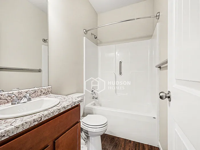 744 S Mulberry St — Photo 15