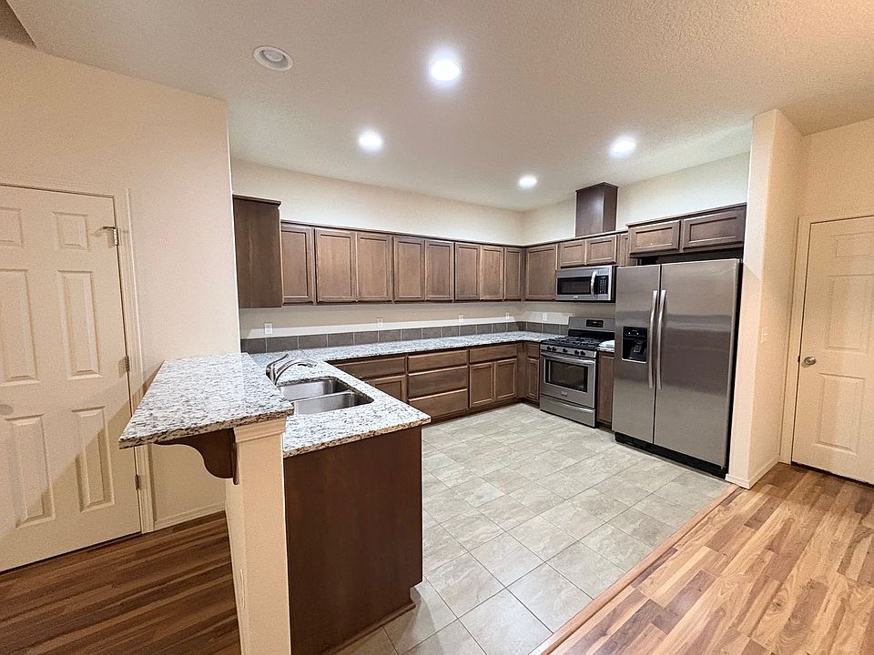 1st image of 2629 NE 87th Ave