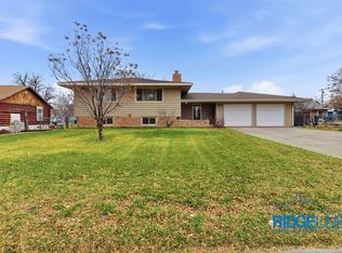 1518 11th Ave S, Great Falls, MT 59405