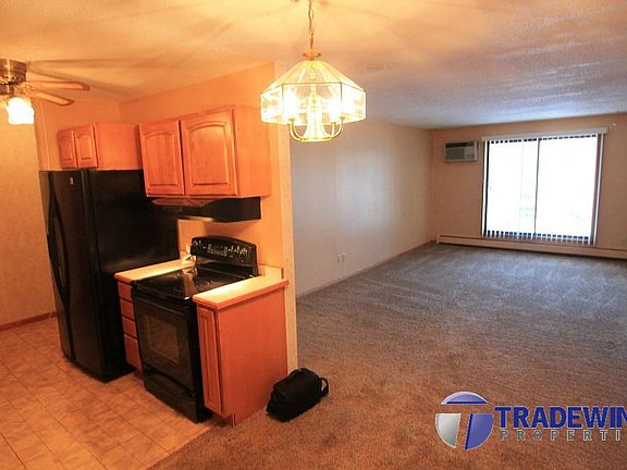 5th image of 401 E Burnsville Pkwy APT 236