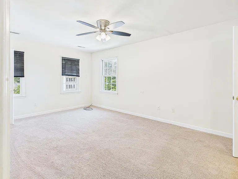 10649 Genlou Rd — Photo 14