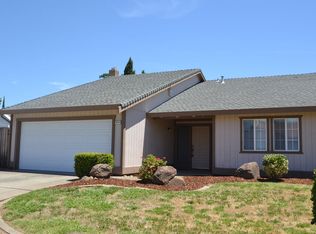9816 Gardenwood Way, Sacramento, CA