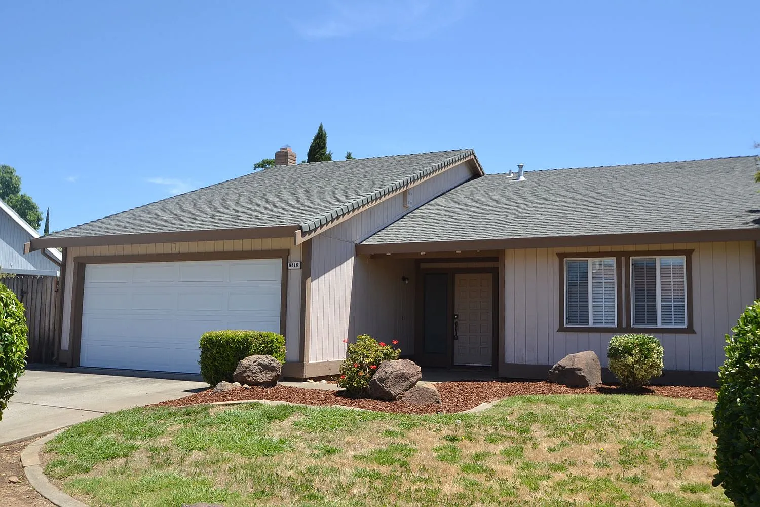 9816 Gardenwood Way photo 1