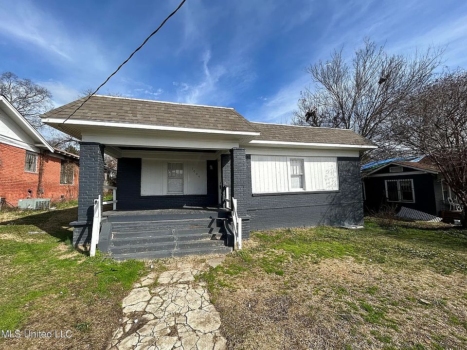 1st image of 1004 Spengler St