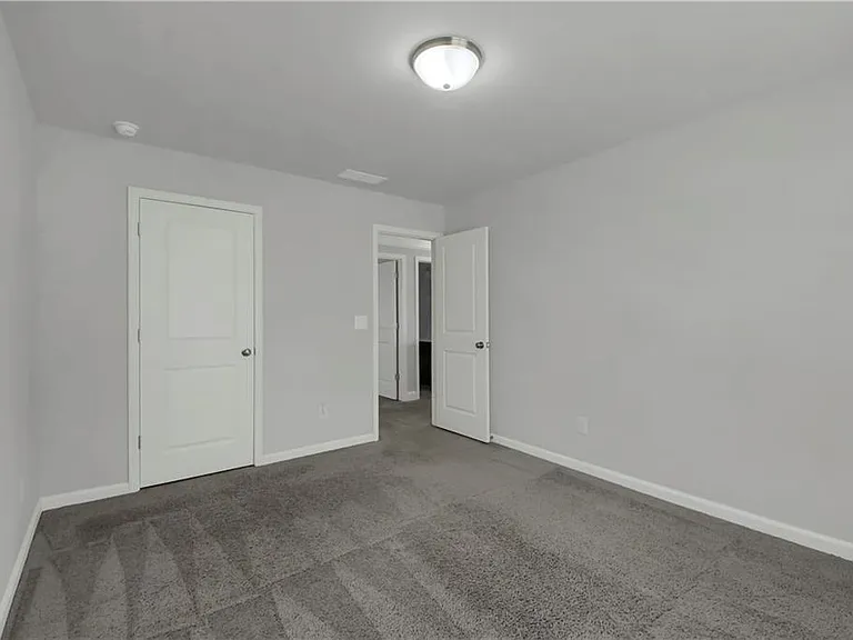551 Wagon Hill Ln — Photo 21