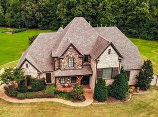 80 Lake Pointe Cv, Rossville, TN 38066