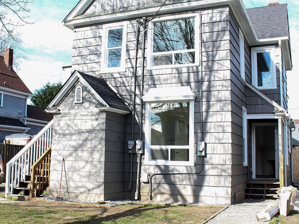 1st image of 2033 S 8th St #2035