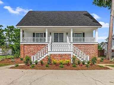 106 Villa Dr Westlake LA | Zillow