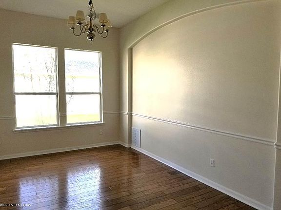 5th image of 10162 Meadow Point Dr