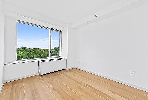 4th image of 448 W 167th St APT 4C
