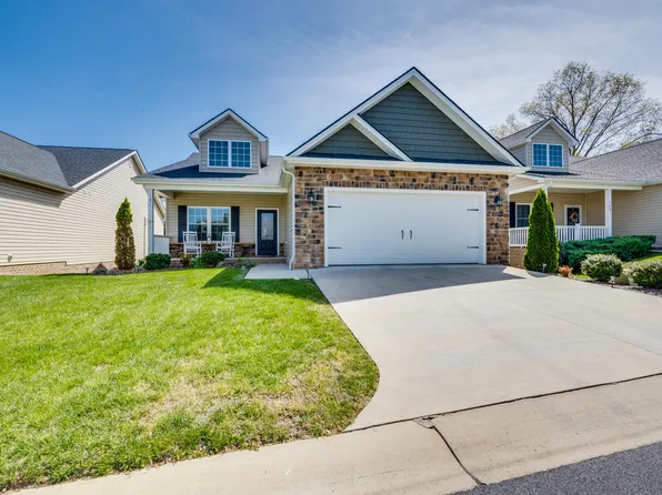 181 Piper Gln, Johnson City, TN 37615