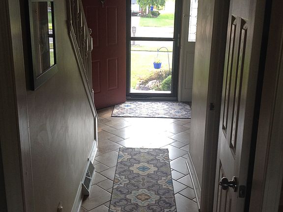 2nd image of 53 Camelot Dr