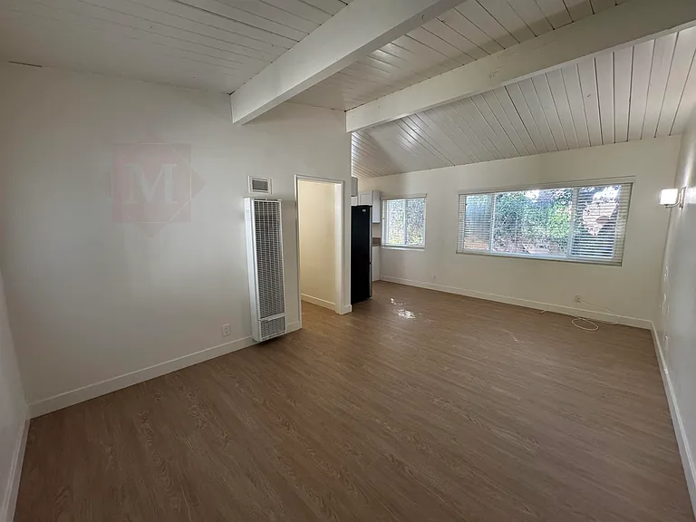 1812 Bath St #F — Photo 7