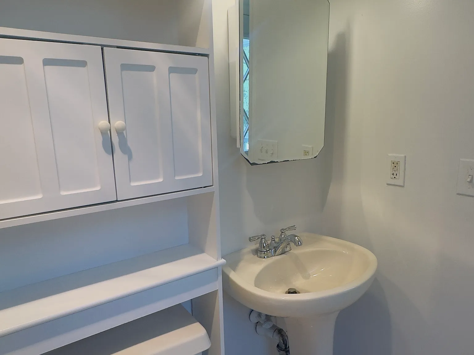 1 bed, $2,300 — Photo 4