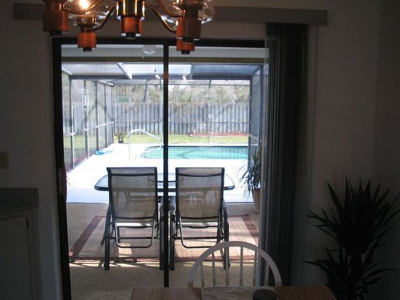 Lanai   Screened Pool