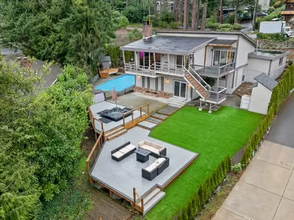 9602 Wharf St, Edmonds, WA 98020