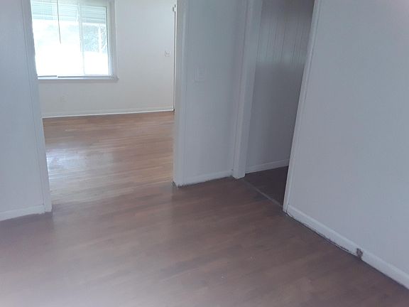 5th image of 117 Saint Matthew St