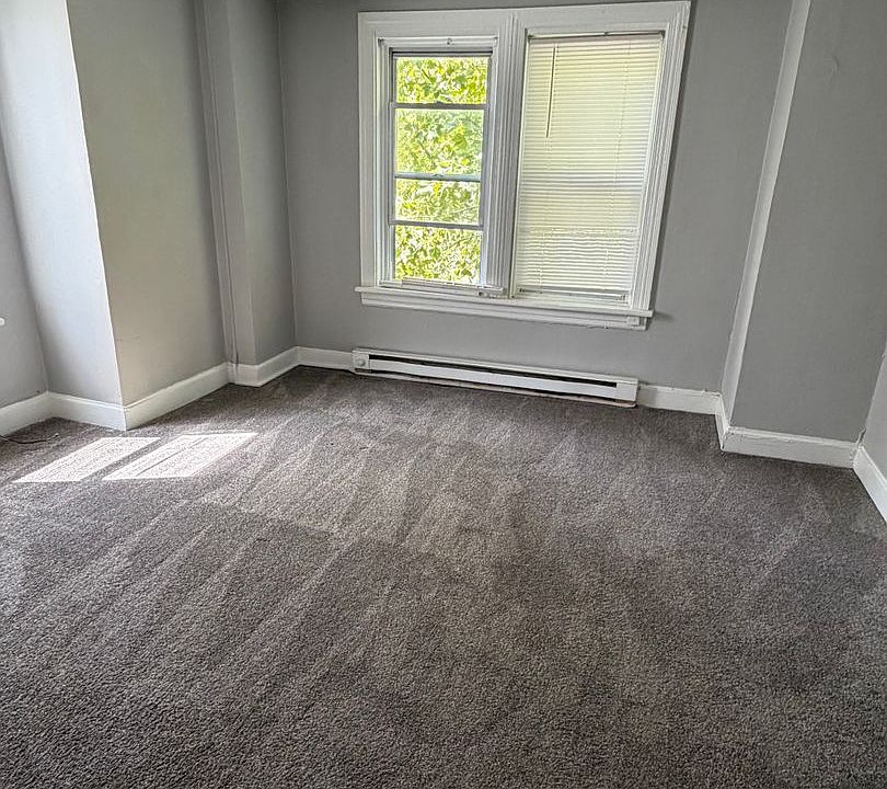 2nd image of 551 Radnor St APT 3