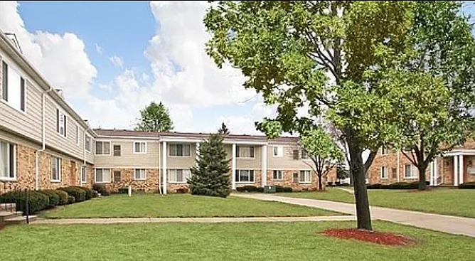 Fountain Park North - Southgate, MI — Photo 2