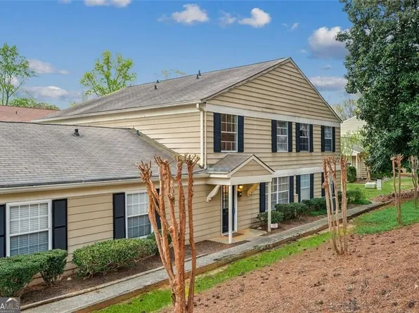 1352 Old Coach Rd SW, Marietta, GA 30008