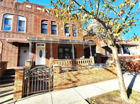 212 E 52nd St, Brooklyn, NY 11203