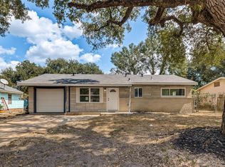 200 Pine St, Prairie View, TX 77445