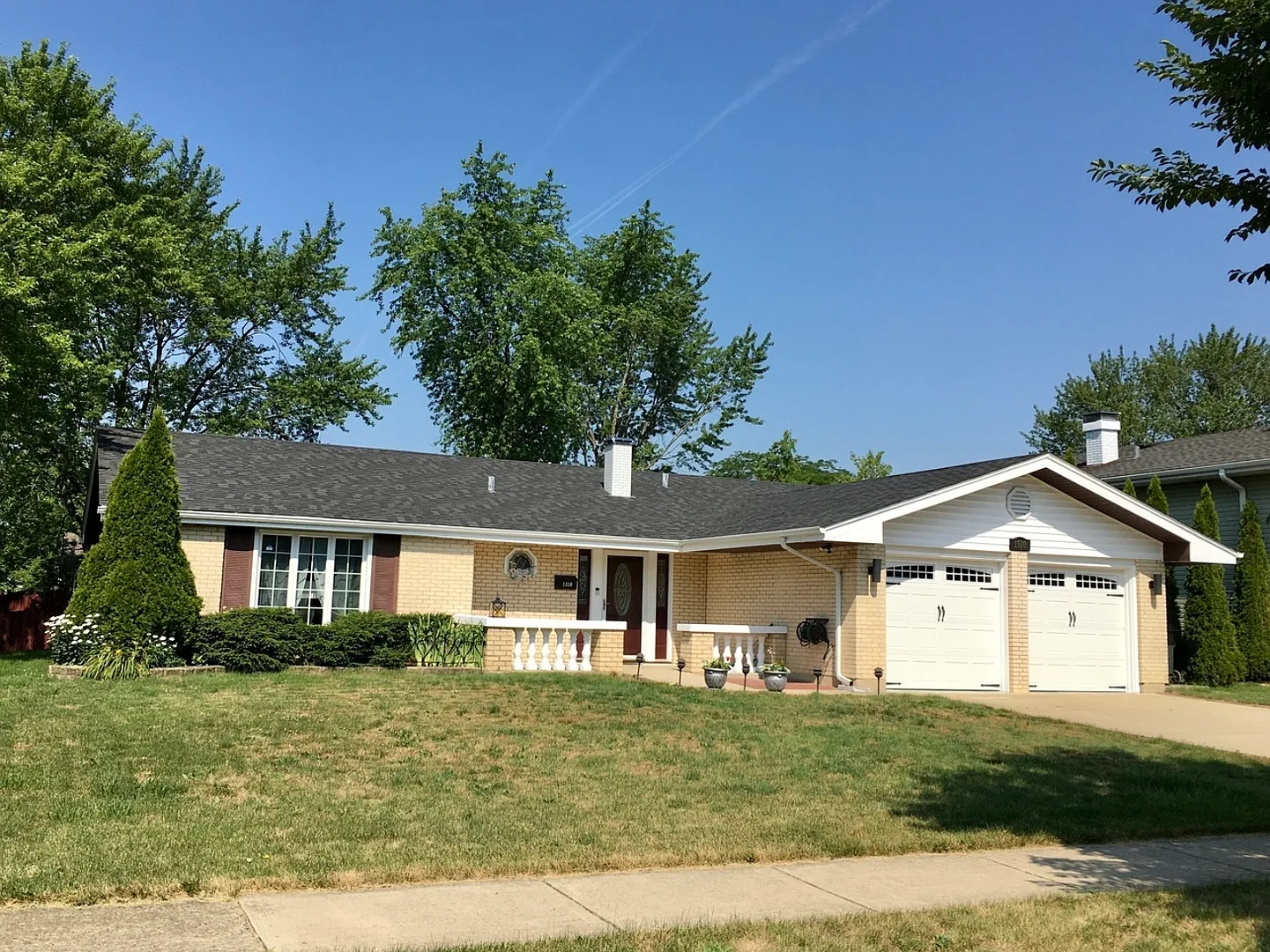1310 Meyer Rd photo 1