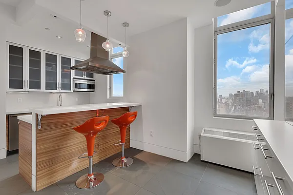 Rented by Cooper & Cooper Real Estate | media 22