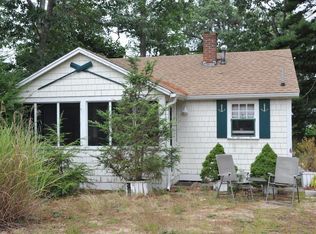 23 Juniper St, Wareham, MA 02571