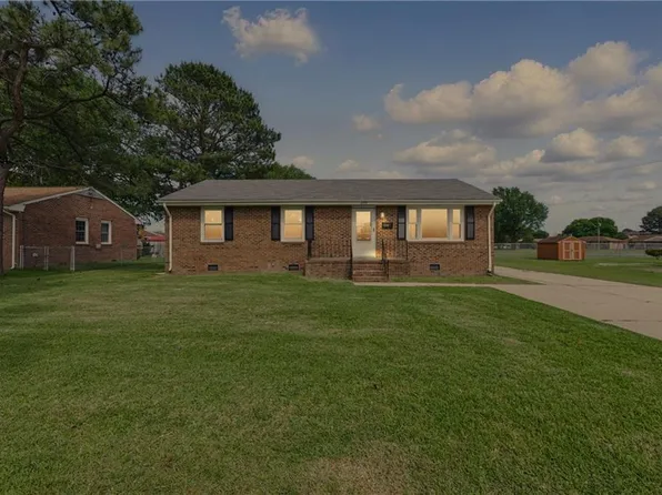 2109 Green St, Portsmouth, VA 23704