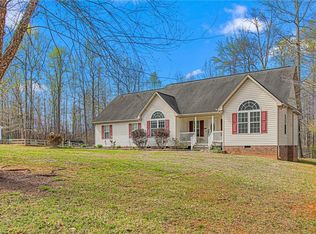 4619 Plantation Manor Dr, Randleman, NC 27317