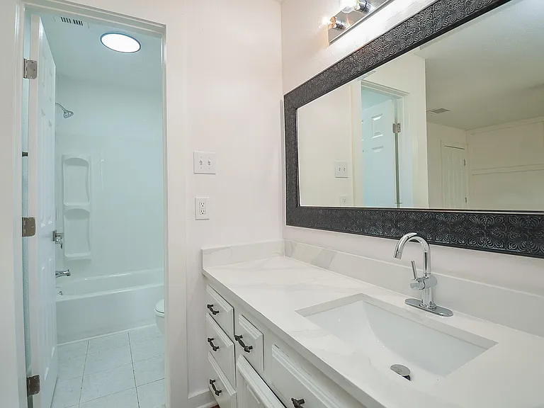 3722 Brier Gardens Dr — Photo 37