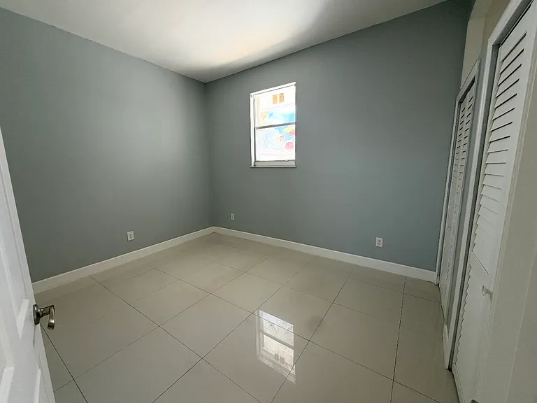5220 SW 98th Avenue Rd — Photo 8