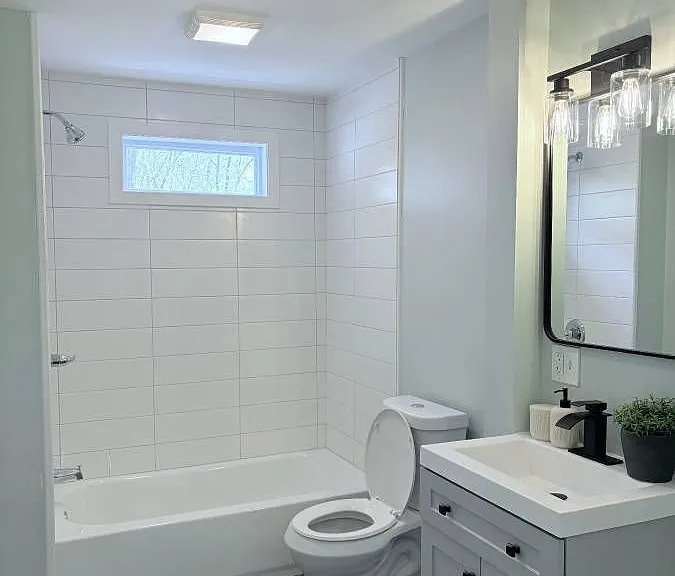 2 bed, 1.0 bath, $2,000 — Photo 17