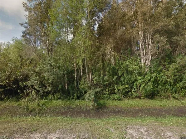 24376 Melaine LN, BONITA SPRINGS, FL 34135